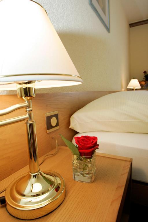 Hotel Le National Delémont Habitación foto